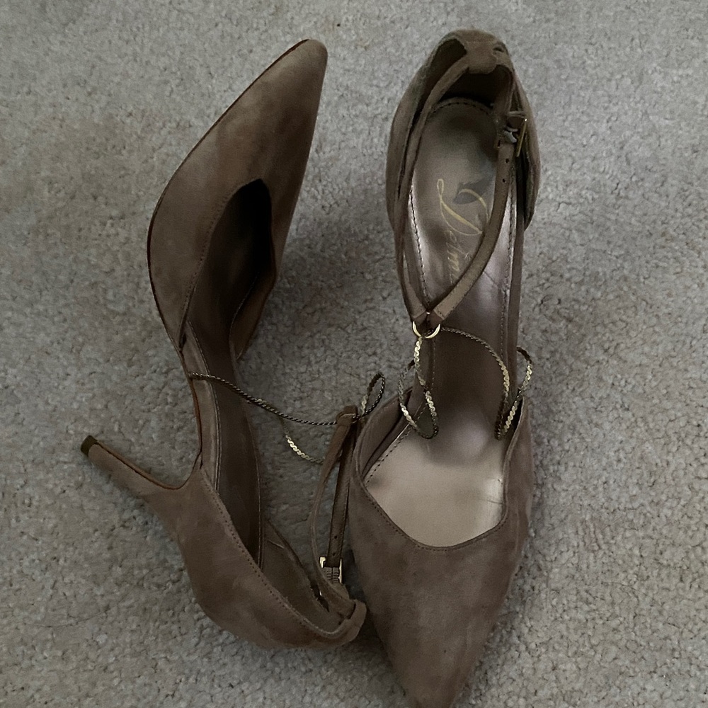 Vero Cuoio Swede Brown Pointed Heels